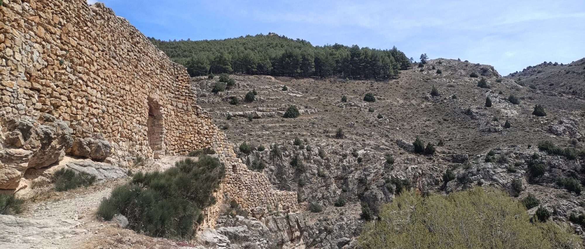 Restauración de la Muralla de Albarracín – Javier Gomez Patrocinio